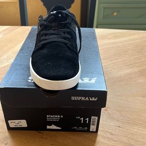 Black-white Supra size 11 Men 08183-003-M